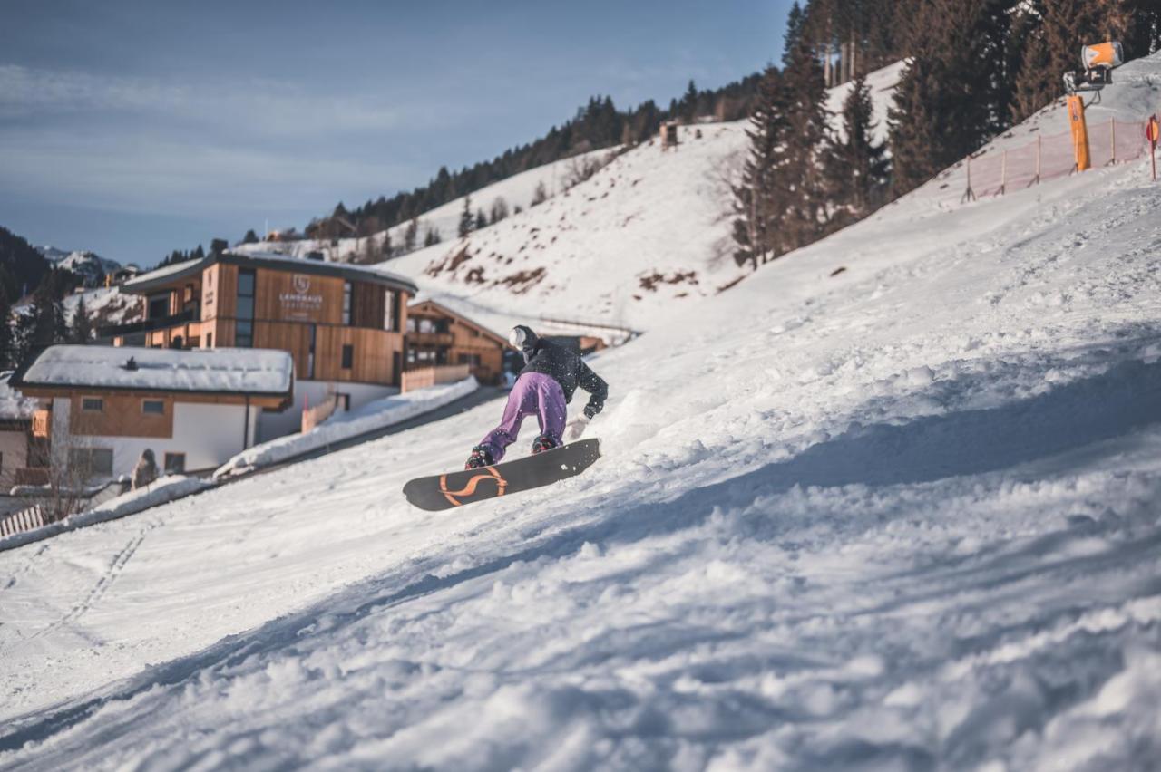Landhaus Saalbach - Joker Card Included In Summer Екстериор снимка