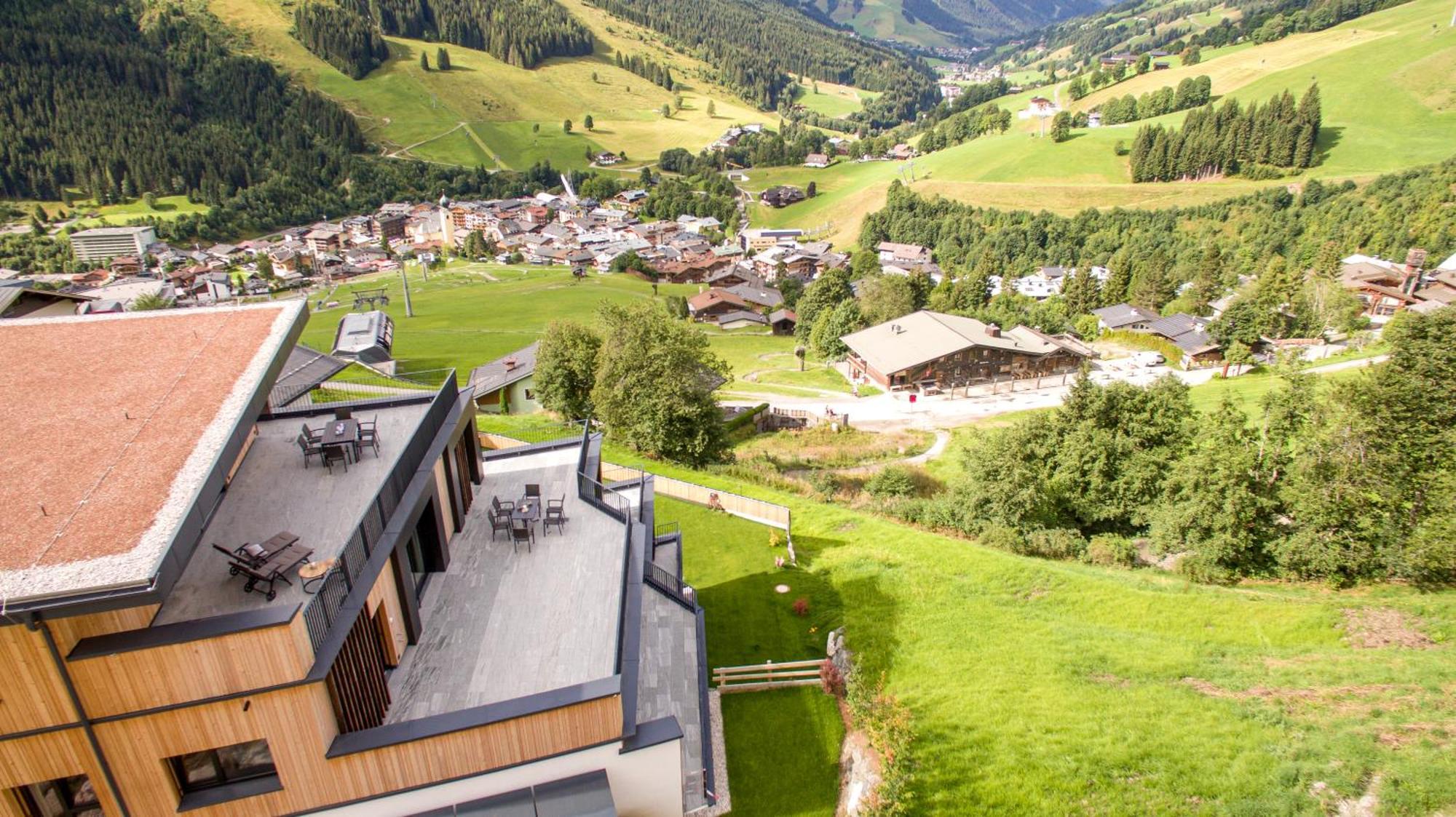 Landhaus Saalbach - Joker Card Included In Summer Екстериор снимка