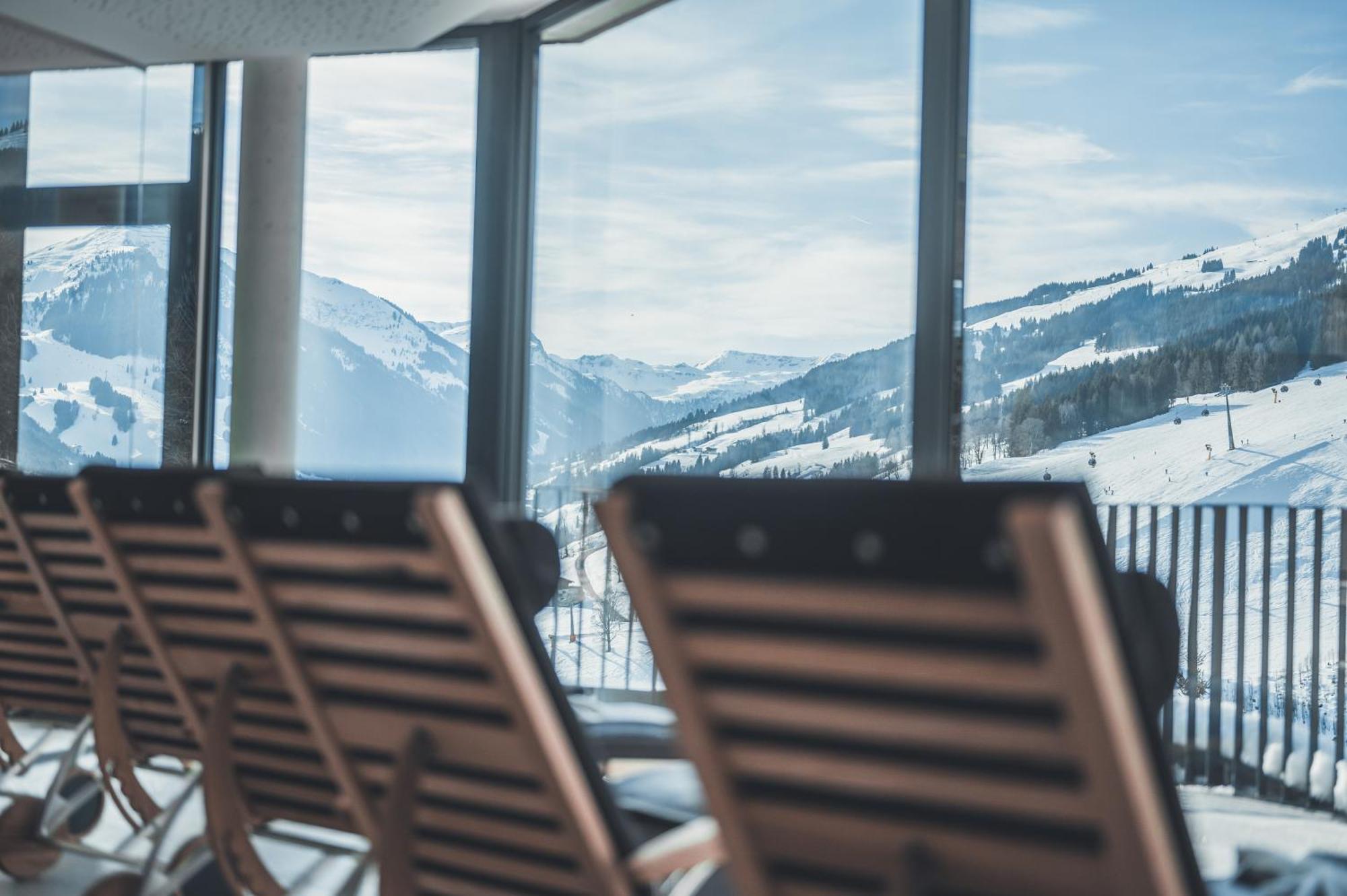 Landhaus Saalbach - Joker Card Included In Summer Екстериор снимка
